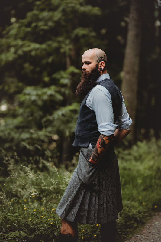Editorial: Into The Wild - Everyday Tweeds