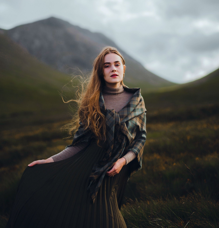Shawls by LoullyMakes