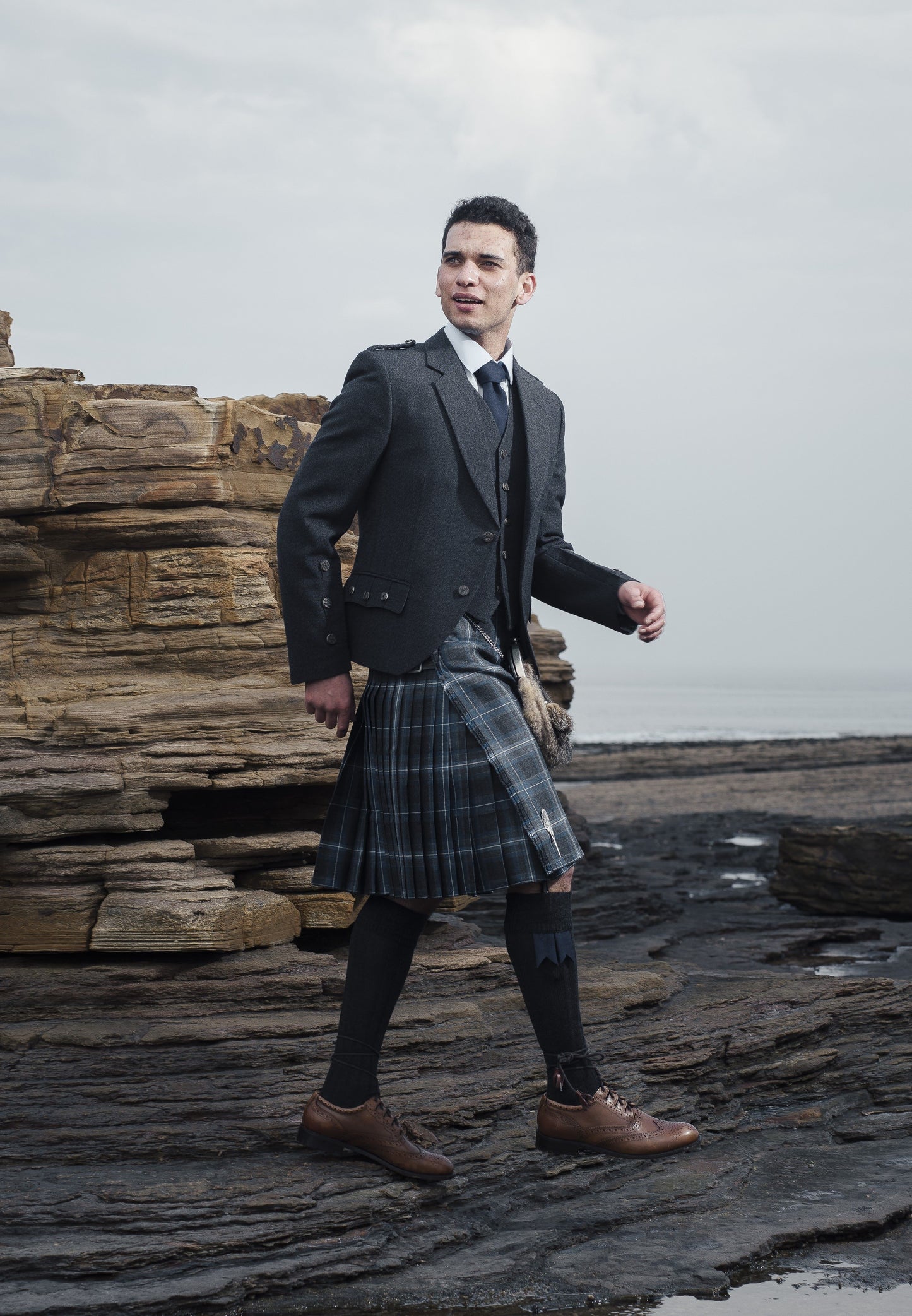 Charcoal Holyrood Package