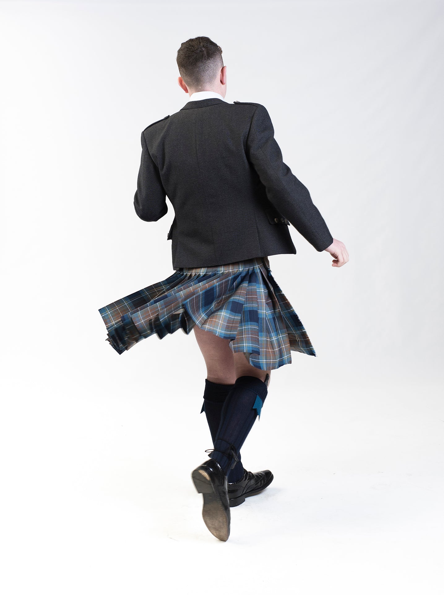Holyrood / Charcoal Holyrood Kilt Hire Outfit