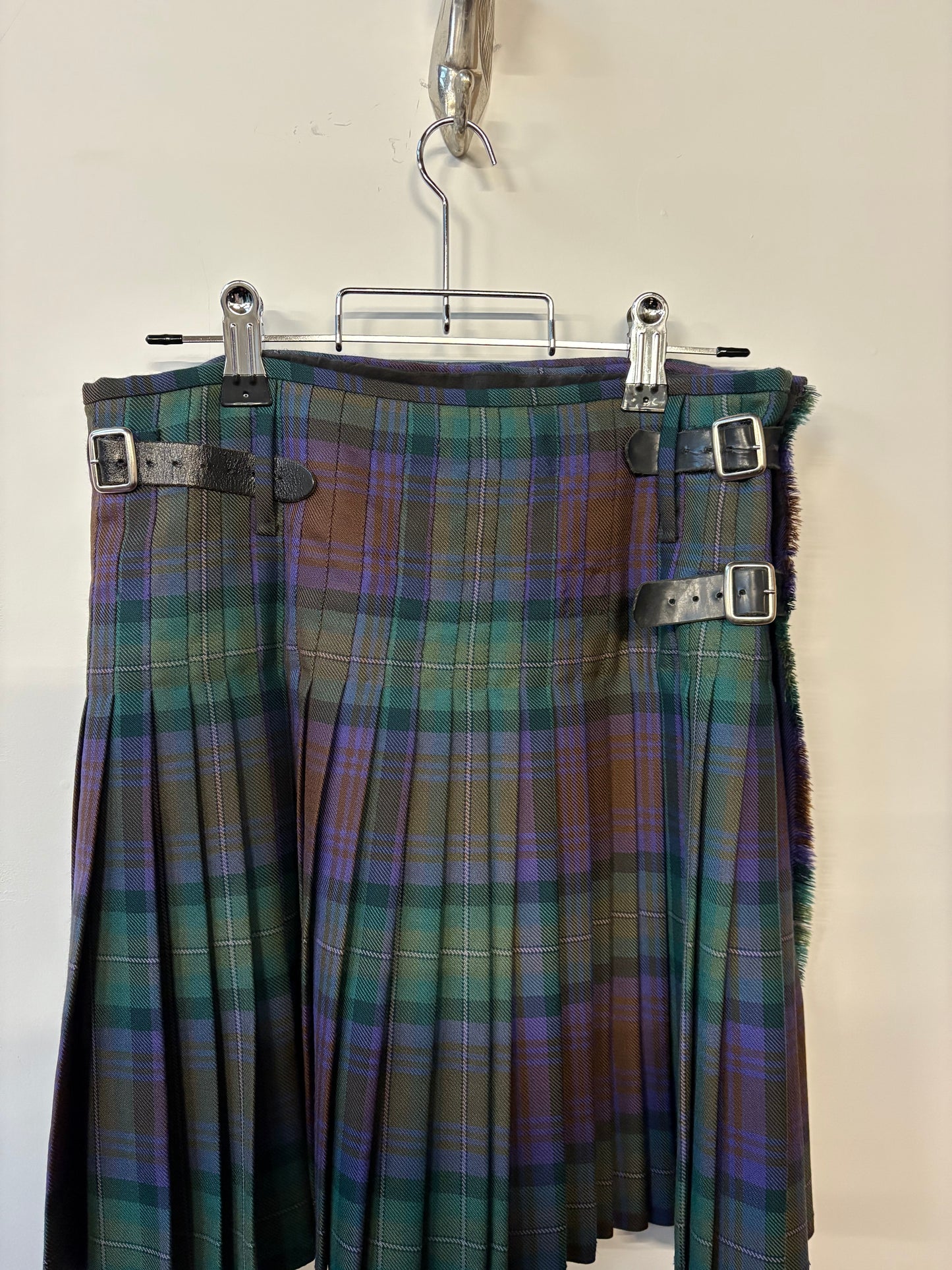 Sale Kilt Isle Of Skye Waist 42” Length 24.5”