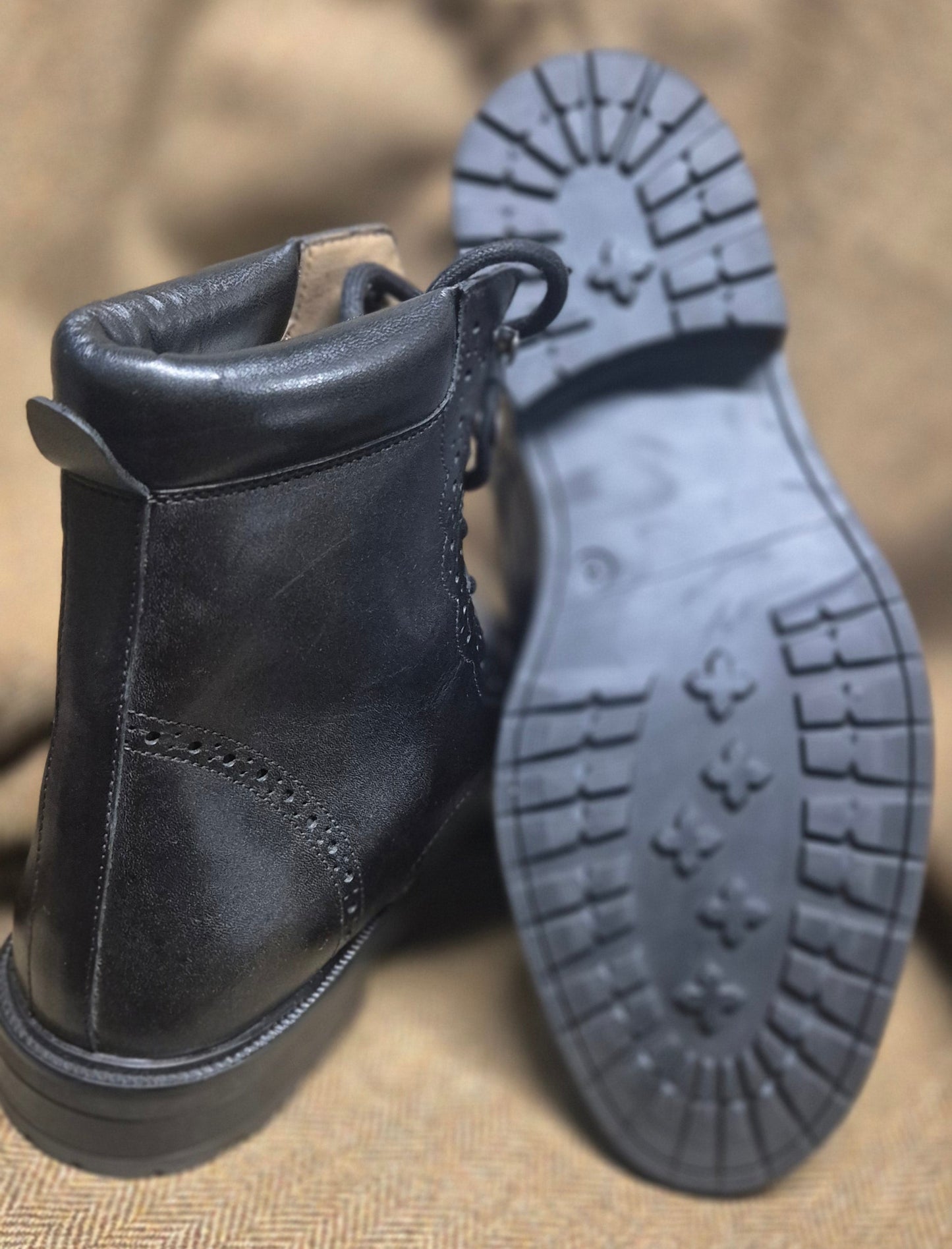 SALE Black Ghillie Brogue Boot - 8 UK