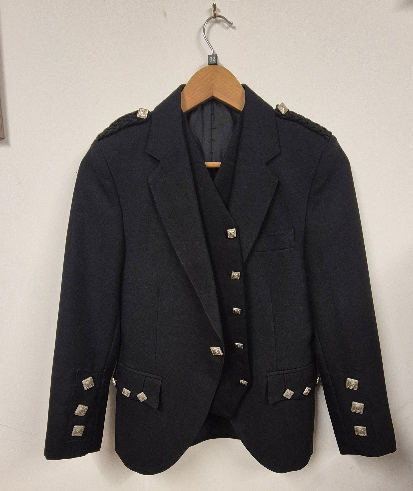 Ex-Hire KIDS Argyll Jacket and waistcoat - Buttoned Cuff