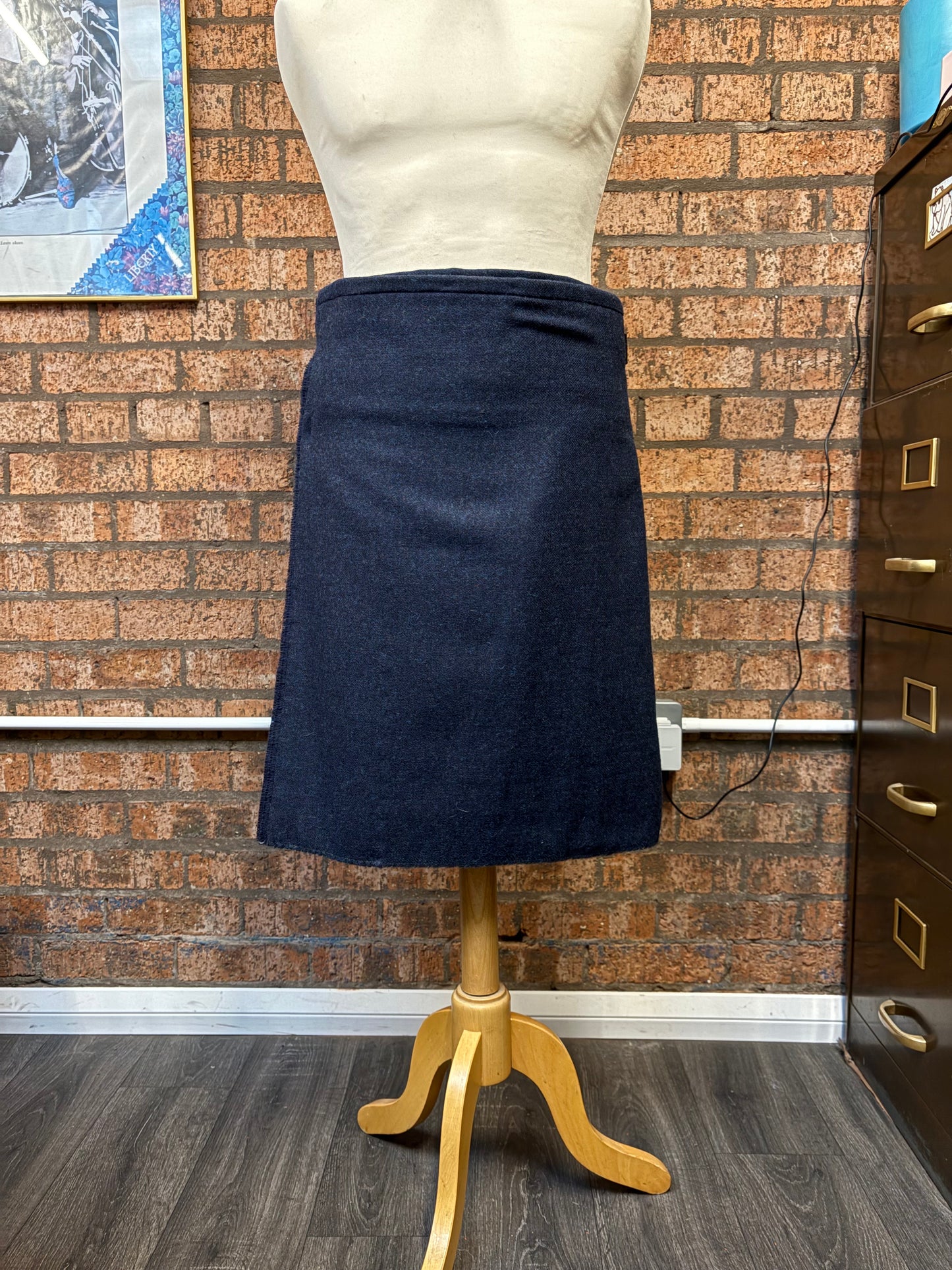 Sale Kilt Navy Tweed Waist 34” Length 23.5”