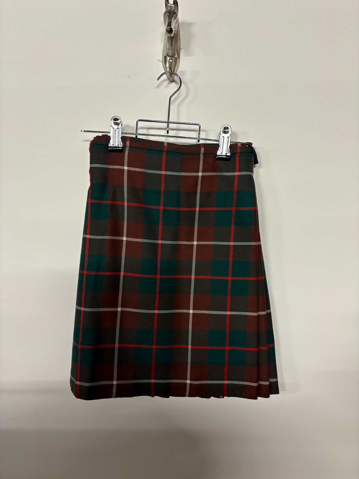 Sale kilt Chisholm Hunting Ancient Waist 32” Length 23.5”