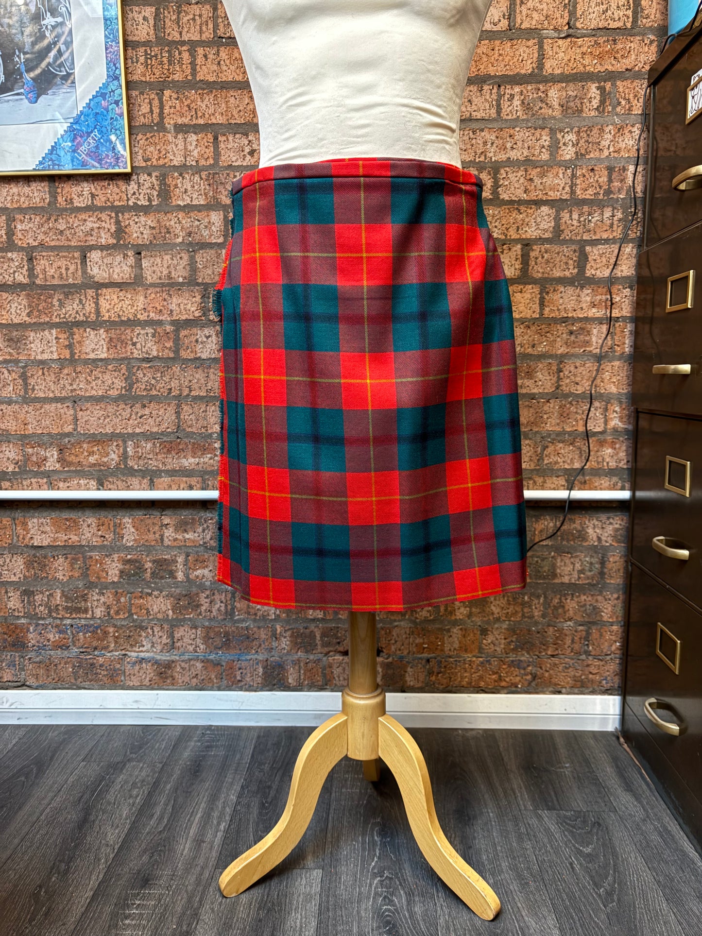 Sale Kilt Turnbull Dress Modern Waist 38” Length 22.5”