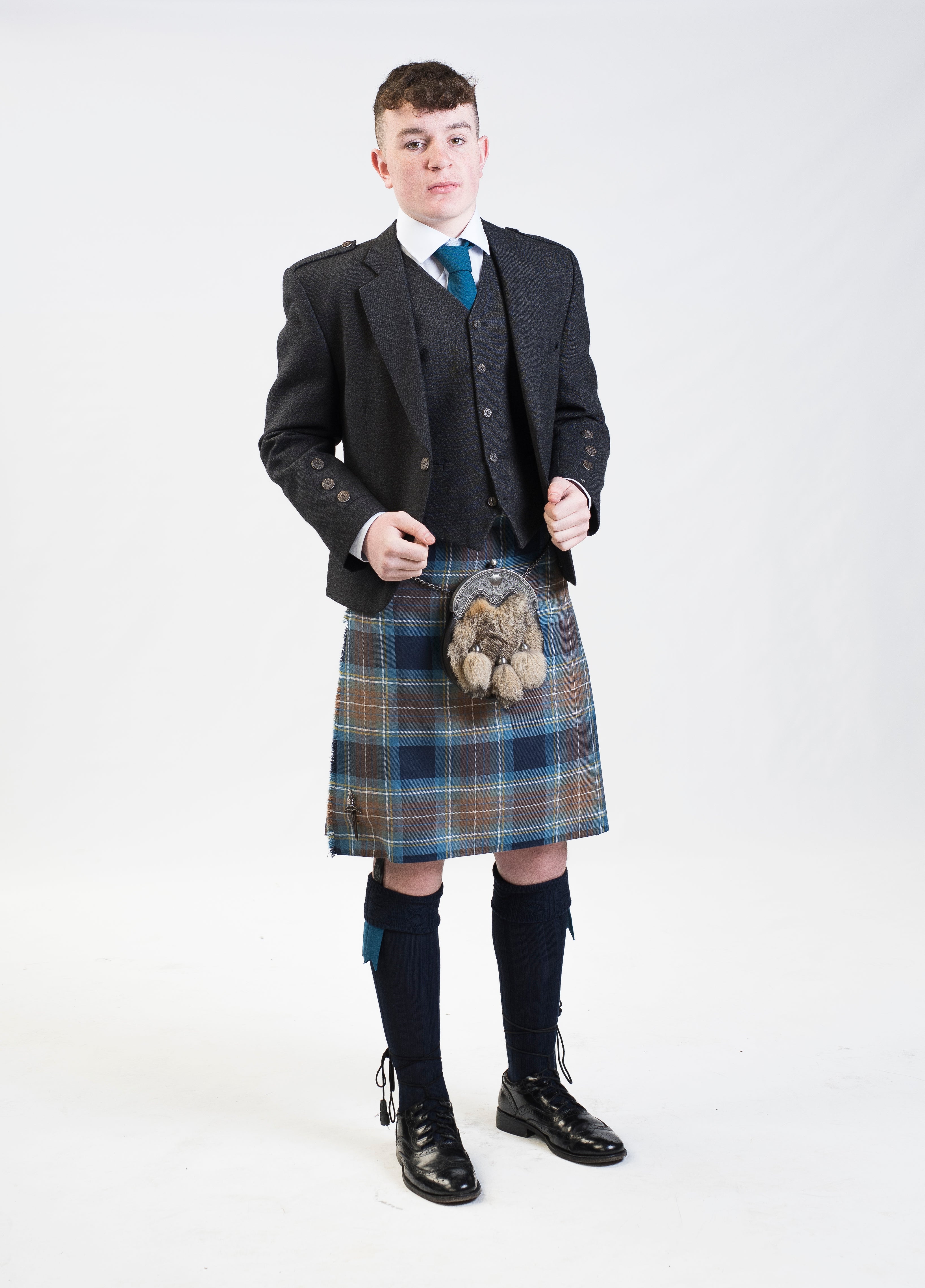 Holyrood / Charcoal Holyrood Kilt Hire Outfit