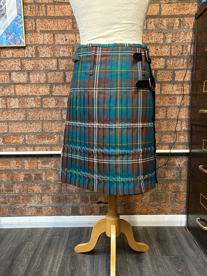 Sale Kilt Chisholm Hunting Ancient Waist 36” Length 24”