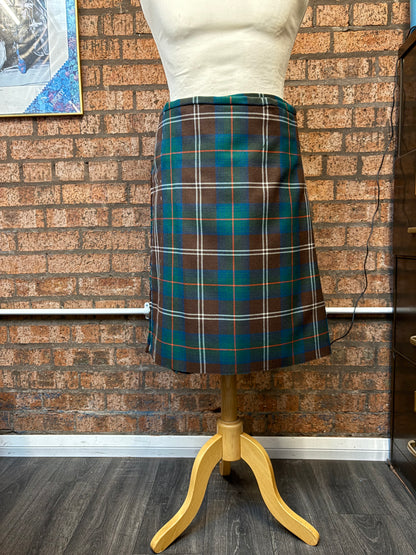 Sale Kilt Chisholm Hunting Ancient Waist 36” Length 24”