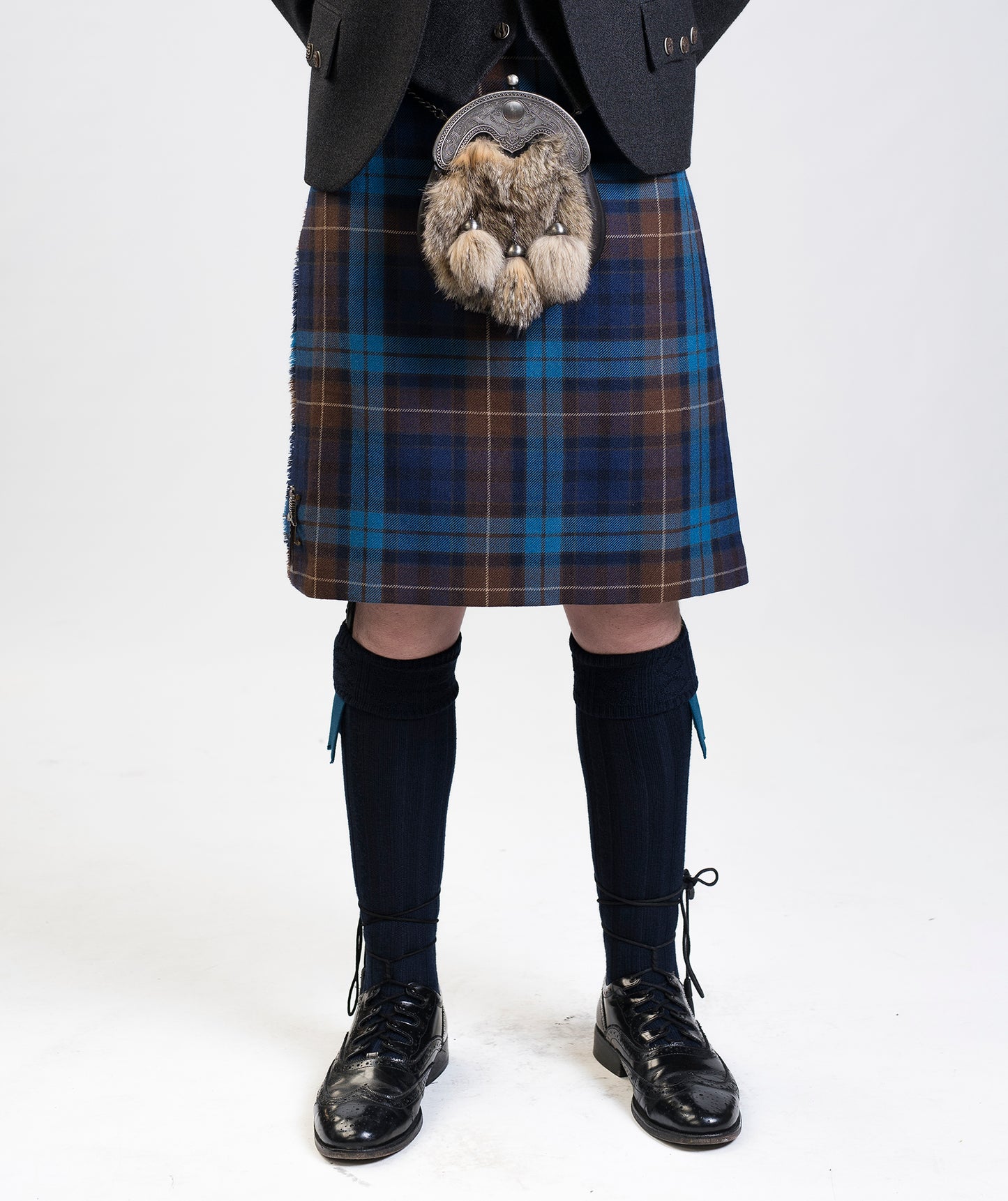 Blue Buchanan / Charcoal Holyrood Kilt Hire Outfit