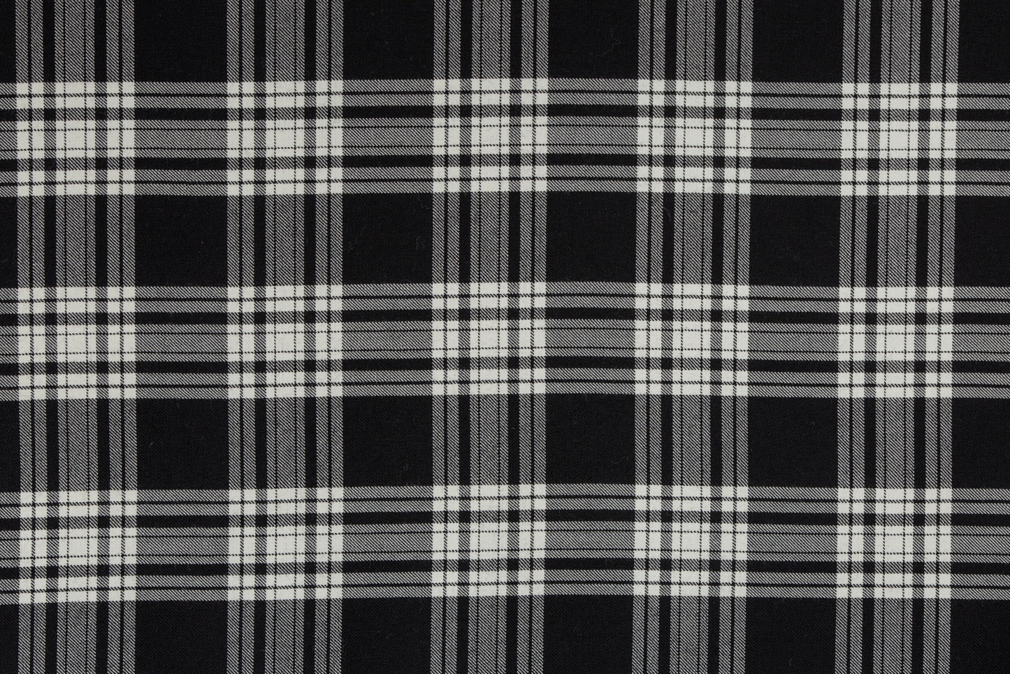 Menzies 'Black & White' (House of Edgar)