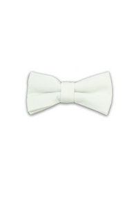 White Bow Tie (Pre-Tied)